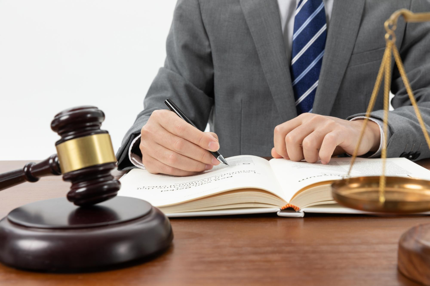 Tribunal Representation